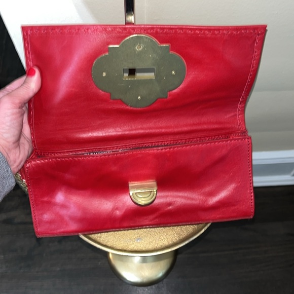 Cynthia Rowley Red Leather Gold Turn Lock Clutch - Picture 3 of 8